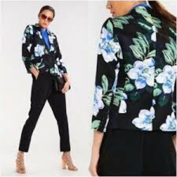 Banana Republic☀️Floral blazer - Picture 2 of 12